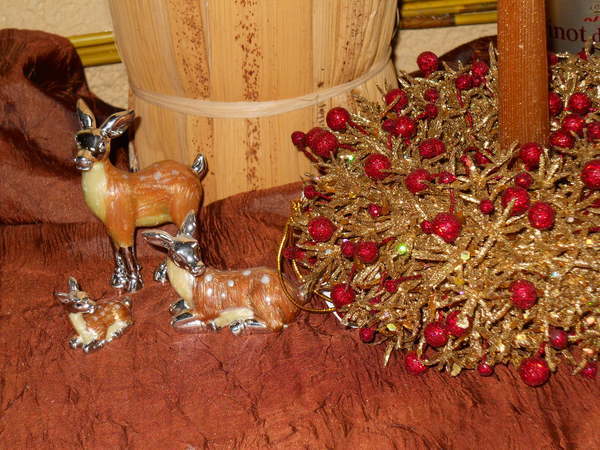 Coroncina Oro Berry Wreath - Sconti per Fioristi e Aziende -  dm. 18