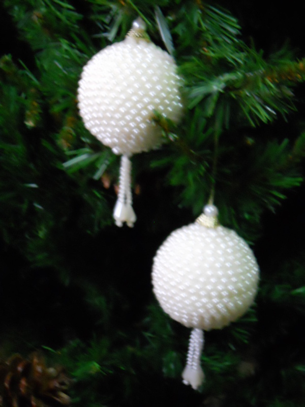 Palline con perle bianco latte - Sconti per Fioristi e Aziende - dm 9