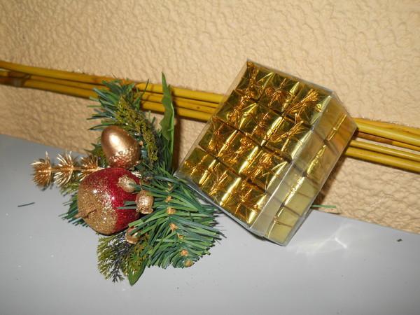 Pacchettini Regalo x 24  - Sconti per Fioristi e Aziende -  cm. 2,5 x 2,5