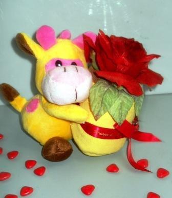 Peluches con rosa rossa Articolo per S. Valentino - Sconti per Fioristi e Aziende .