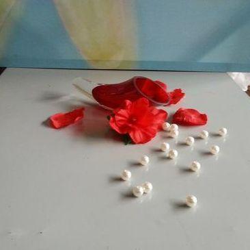 Cornucopia in Vetro Rosso  - Sconti per Fioristi e Aziende - Misura cm. 15 dm. 5