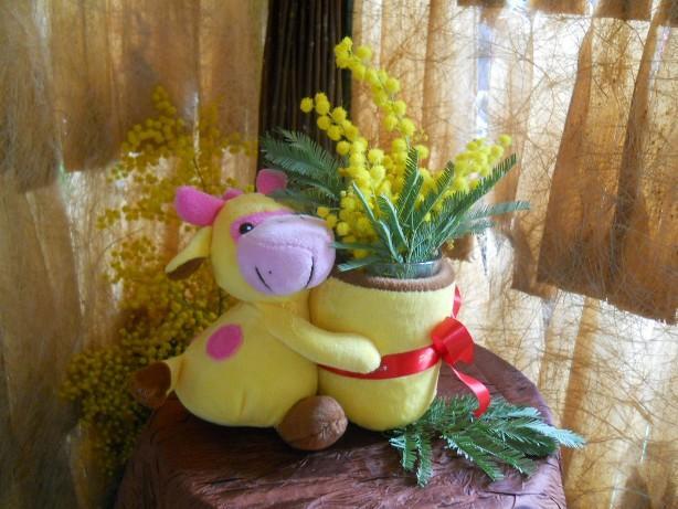 Peluches con vasetto Articolo per San Valentino - Sconti per Fioristi e Aziende .