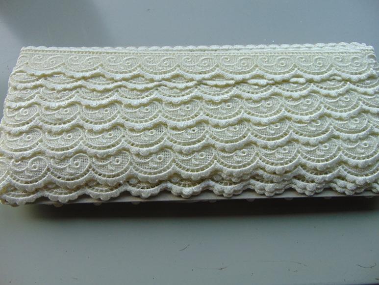 Merletto cotone ondina al metro in due colori - Sconti per Fioristi e Aziende