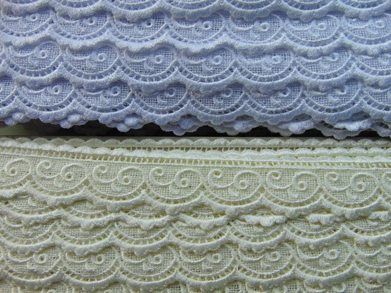 Merletto cotone ondina al metro in due colori - Sconti per Fioristi e Aziende