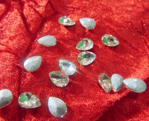 Swarovsky in 4 misure - Sconti per Fioristi e Aziende - A goccia