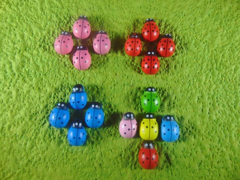 Coccinelle in legno colori diversi con biadesivo mm.13 - mm.18 - mm. 25 - Sconti per Fioristi e Aziende