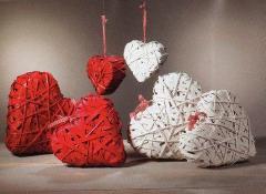 Cuore Vimini Bianco e Rosso intrecciato bombato Articolo per San Valentino - Sconti per Fioristi e Aziende