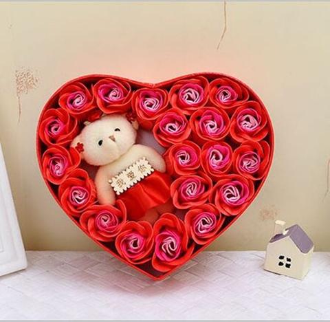 Scatola Cuore con cuori laccati in 2 misure - Sconti per Fioristi e Aziende