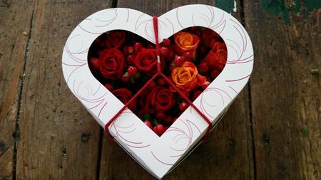 Scatola Cuore con cuori laccati in 2 misure - Sconti per Fioristi e Aziende