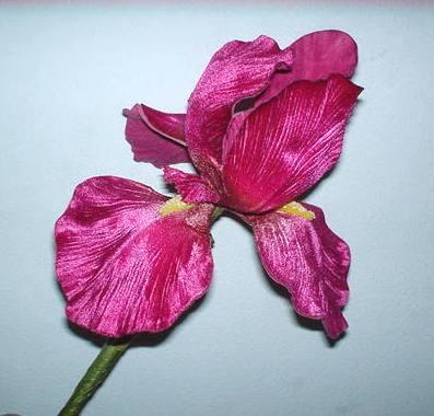 Iris Artificiale Singolo H 100- Sconti per Fioristi e Aziende . - in velluto