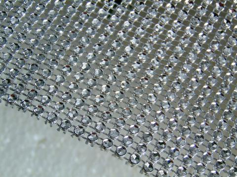 Runner Strass H 26  cm. 240 in 50 file - Sconti per Fioristi e Aziende