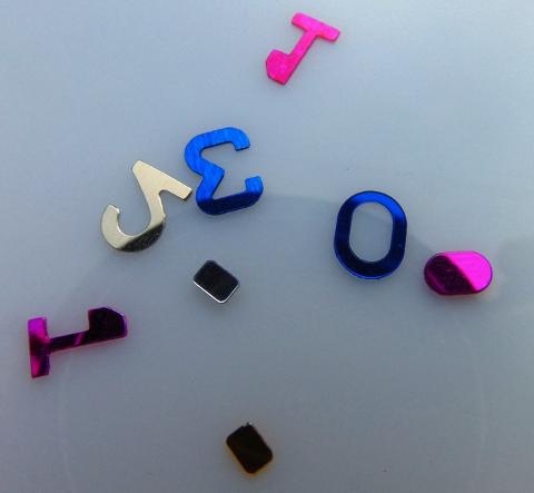 Numeri e Lettere fustellati alte cm. 5  - Sconti per Fioristi e Aziende