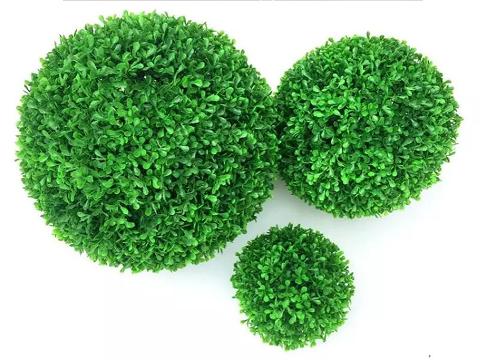 Erba in platica dm. 16 e 26 - Sconti per Fioristi e Aziende - Sfera artificiale