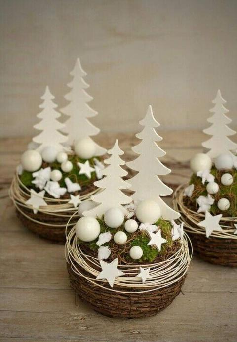 Albero di natale in feltro  - Sconti per Fioristi e Aziende - bianco e rosso H 13,5 set x 5