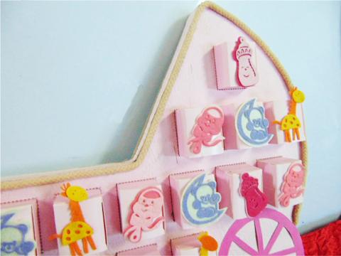 Carrozzina Espositore Rosa  con Scatole - Sconti per Fioristi e Aziende