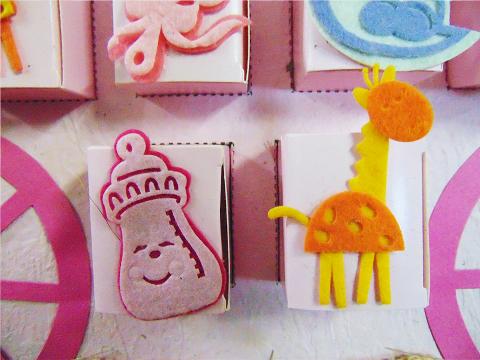 Carrozzina Espositore Rosa  con Scatole - Sconti per Fioristi e Aziende