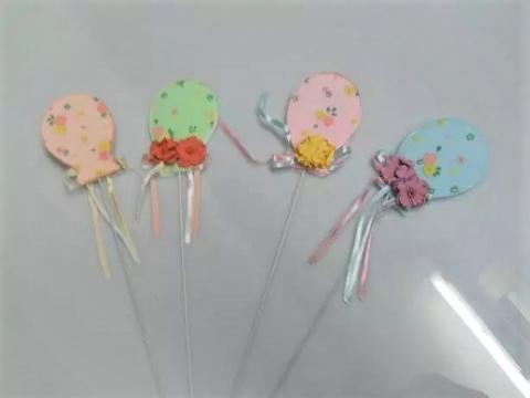 Palloncini steccati x 12  in legno decorati - Sconti per Fioristi e Aziende
