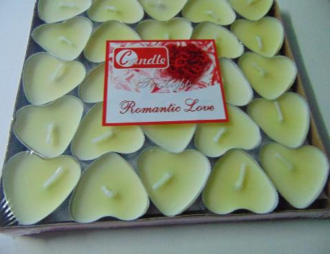 Cuoricino tea Light dm. 4,5 conf. 25 tea lights - Sconti per Fioristi e Aziende