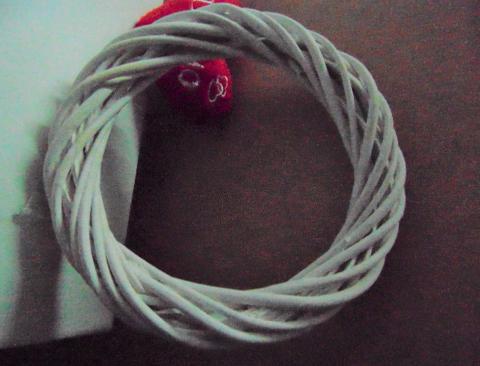 Coroncina vimini bianco - Sconti per Fioristi e Aziende - dm. 20 intrecciato