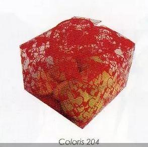 Scatola PVC cm.5x5 H 3 trasparente stampata a cuoricini
