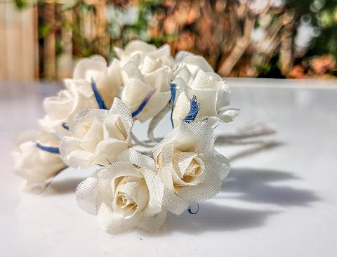 Roselline in seta x 120 - Sconti per Fioristi, Wedding e Aziende - Adatte per bomboniere