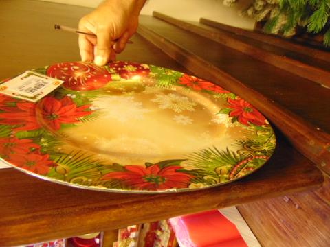 Sottopiatto dm. 33 decorato - Sconti per Fioristi e Aziende - motivo natalizio