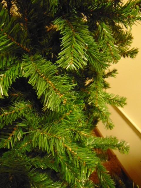 Albero di Natale Alaska PVC - Sconti per Fioristi e Aziende . - H 210
