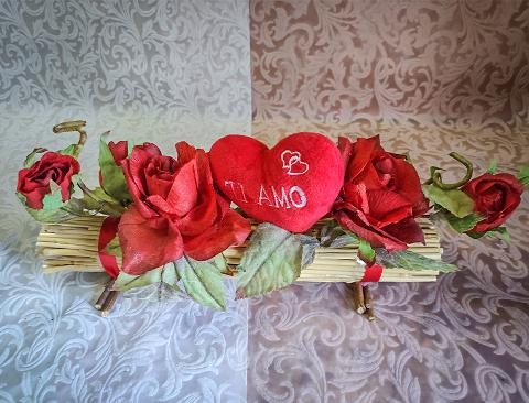 Tronchetto di San Valentino cm. 32 Sconti per Fioristi, Wedding e Aziende