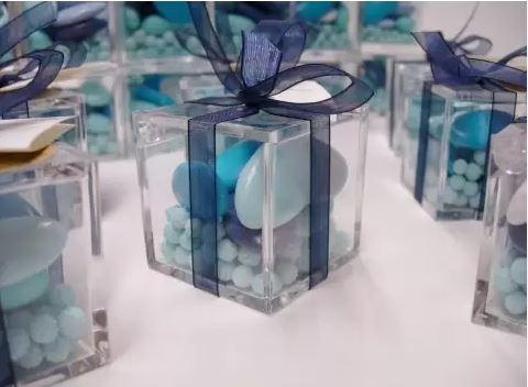 Cubetto plexiglass per bomboniera in 4 misure per fioristi e wedding