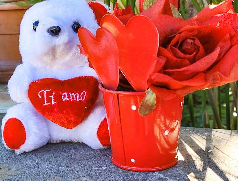 Secchiello cuori in latta H cm. 7 Adatto per Fioristi, Garden e San Valentino