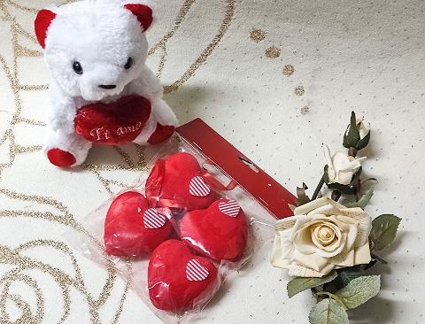 Cuori x 4 in velluto cm. 6 - Sconti per Fioristi e Aziende
