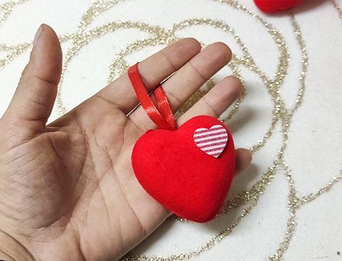 Cuori x 4 in velluto cm. 6 - Sconti per Fioristi e Aziende