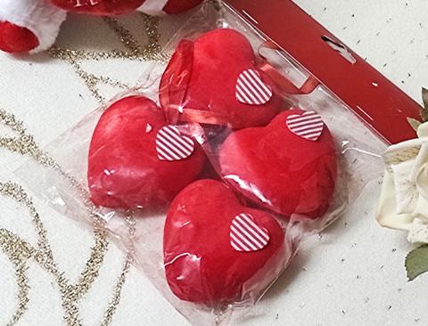 Cuori x 4 in velluto cm. 6 - Sconti per Fioristi e Aziende