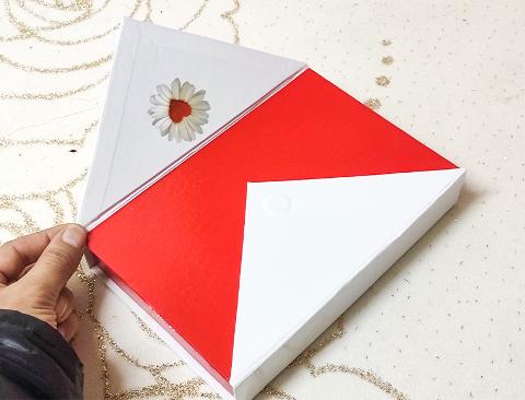 Scatola con margherita cuore magnetica adatto a San Valentino - Sconti per Fioristi e Aziende