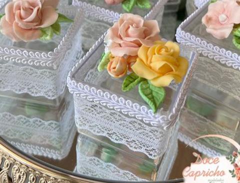 Cubetto plexiglass per bomboniera in 4 misure per fioristi e wedding