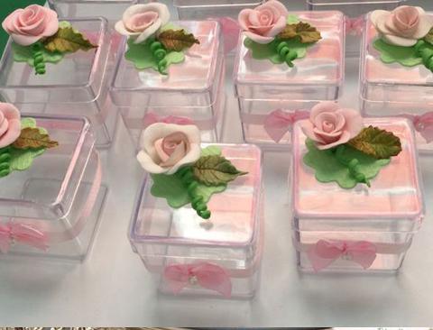 Cubetto plexiglass per bomboniera in 4 misure per fioristi e wedding
