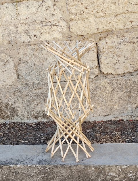 Alzata pieghevole in vimini - Sconto per Fioristi e Aziende - estensibile da cm. 45 a cm. 60