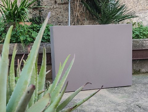 Fioriera retta H 65 Tortora - Sconti per Fioristi e Aziende . - in ABS