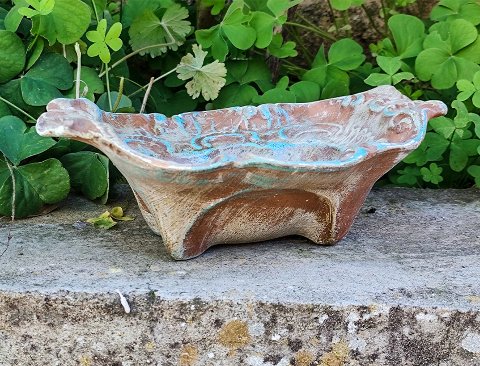 Vaso ovalina in terracotta ondulata -  Sconto per Fioristi e Aziende - H 7 L 21x15