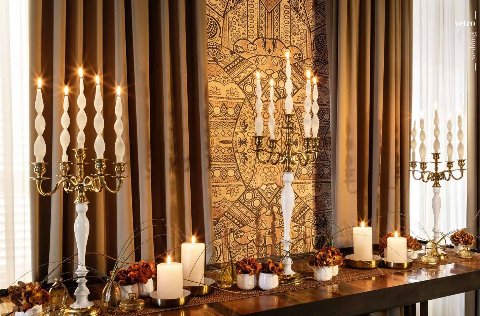 Candelabro in alluminio H 76 - Sconti per Fioristi e Aziende - A 5 fuochi Bianco e Oro