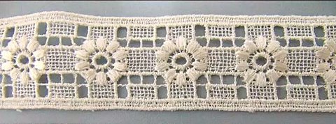 Merletto Catenella Fiorita  - Sconto per Fioristi e Aziende - Bianco e Avorio - Vendita a metro