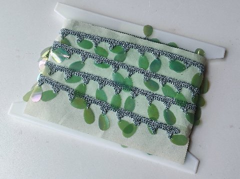 Frangia con ovali iridati H 3 - Sconto per Fioristi e Aziende - in PVC - vendita al metro