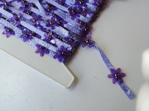 Passamaneria con fiori PVC - Sconto per Fioristi e Aziende - Vendita al metro