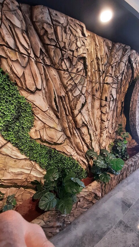 Giardino Verticale su Parete Rocciosa - Sconto per Fioristi e Aziende - con Muschi e Vegetali Preservati
