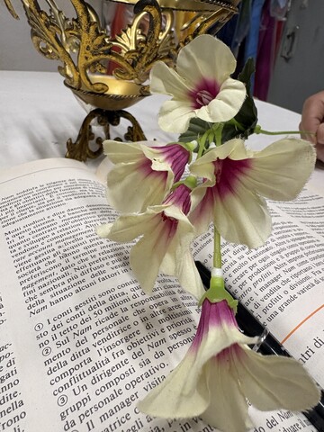 Petunia artificiale x 5 - Sconto per Fioristi e Aziende - in diversi colori