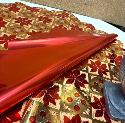 Sottovaso Smerlato Stelline - Sconti per Fioristi e Aziende Conf. x 50 dm.65 Base Rosso