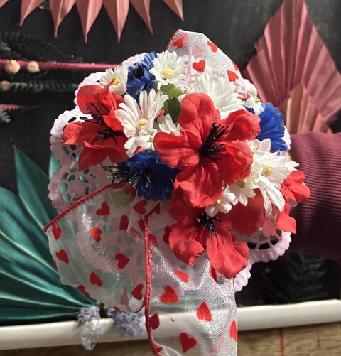 Bouquet Misto Primavera  -  Sconto per Fioristi e  Aziende - Diametro 16 cm.