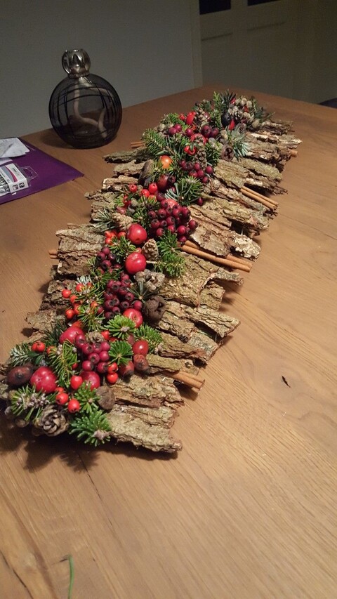 Corteccia di Pioppo Kg. 1  - Sconti per Fioristi e Aziende . - H 40  cm.