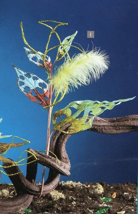 Piume - Raffia - - Vetrina - San Michele di Ganzaria (Catania)