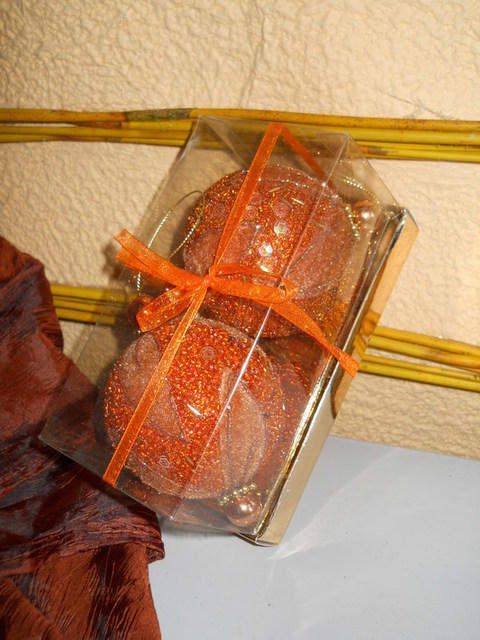 Palline x 2 velluto ambra - Sconti per Fioristi e Aziende - Sfera dm.10 decorata